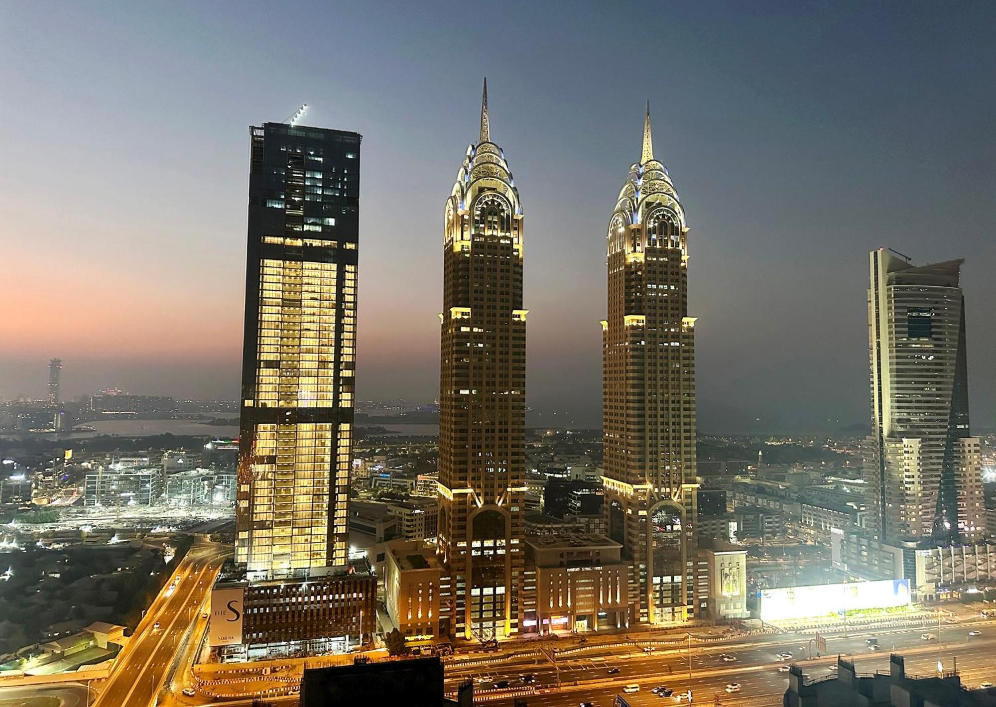 Nomad Partition Room In Barsha Heights 3 Mins To Icm Metro Dubai Buitenkant foto
