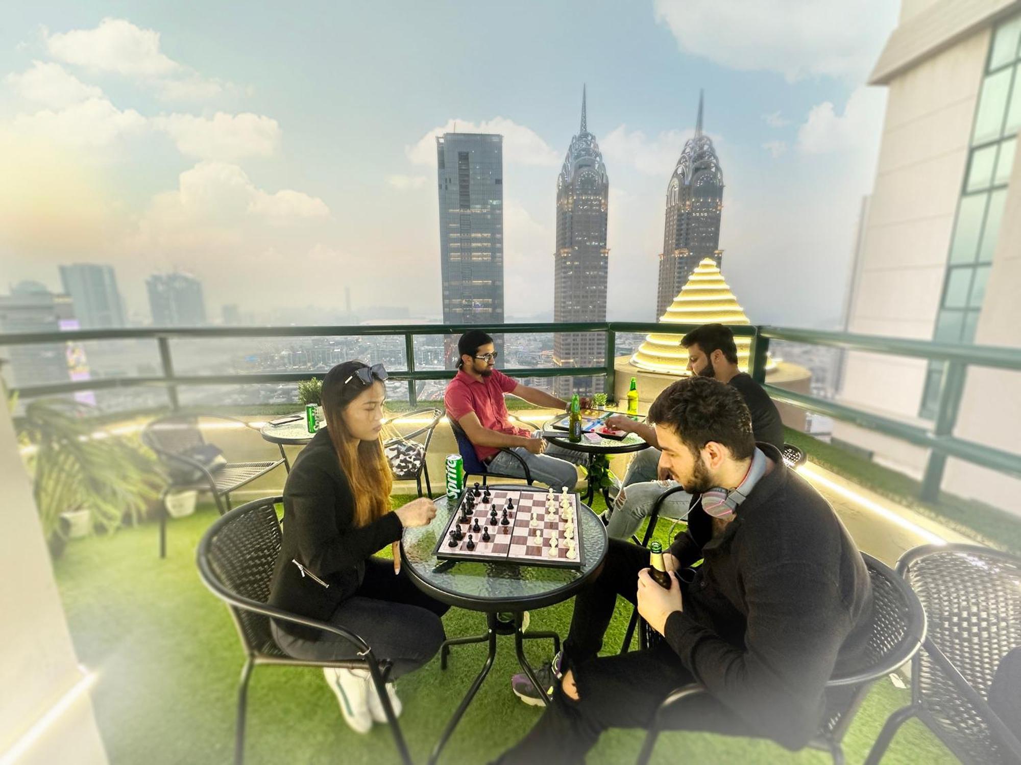 Nomad Partition Room In Barsha Heights 3 Mins To Icm Metro Dubai Buitenkant foto